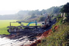 Vỡ cửa xả đáy hồ thải Apatit Lào Cai, thiệt hại 8 tỷ đồng