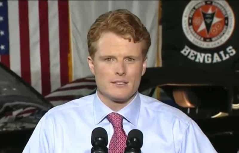 Joe Kennedy III YouTube screenshot Univision Noticias