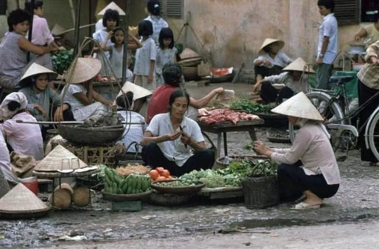 Quán xá Hà Nội đầu những năm 90 (Ảnh)