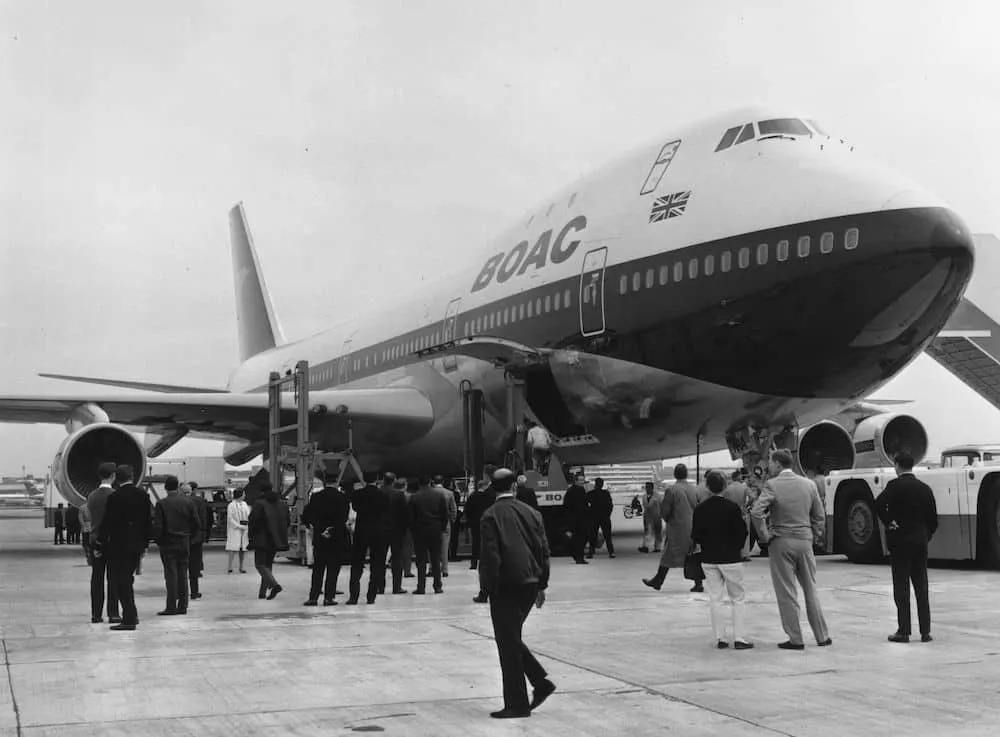 boeing 747 dau tien uk