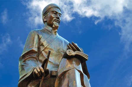 Chuyện người phụ nữ tinh thông tướng số muốn sinh con làm thiên tử