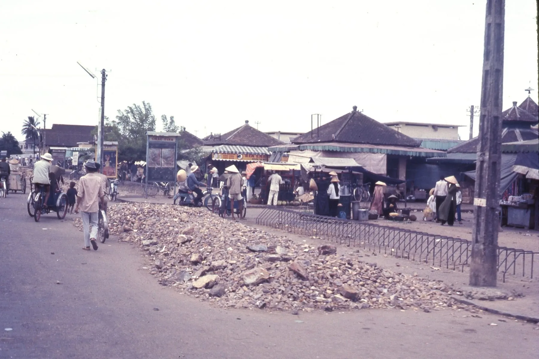 Chợ Đông Ba Huế