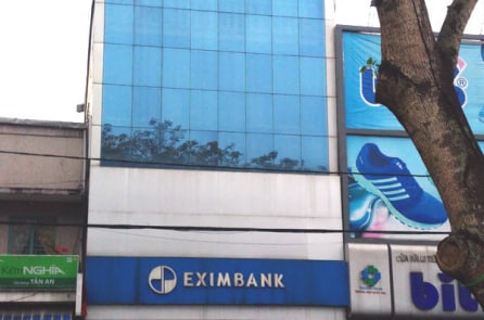 Thay vì chi 245 tỷ xử lý khủng hoảng, văn hóa đùn đẩy trách nhiệm khiến Eximbank thiệt hại gấp 10 lần