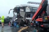 ha noi xe khach dau dau xe cuu hoa tren cao toc 9 nguoi bi thuong bb baaacuehmy vwis