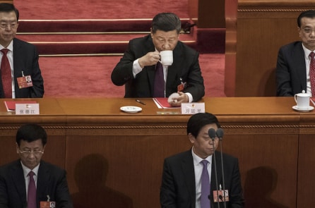 ‘Lão cán bộ’ phe cải cách nói về Tập Cận Bình sửa Hiến pháp và Vương Kỳ Sơn trở lại chính đàn