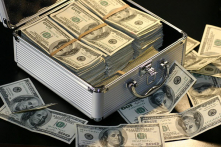 Việt Nam nợ quá hạn nước ngoài hơn 470 triệu USD