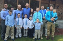 Gia đình Mỹ có 14 con trai, cả đời cũng khó sinh được con gái