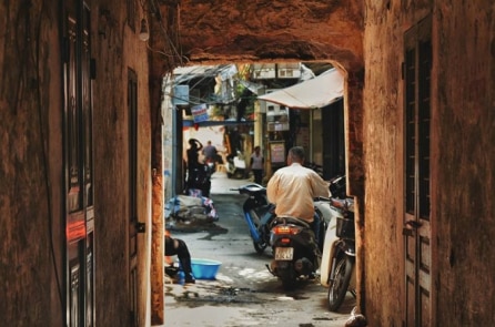 Hà Nội: Những nấc khung thời gian phố phường (Ảnh)