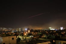 Mỹ đã bắn ít nhất 30 tên lửa vào Syria, không nhắm căn cứ Nga