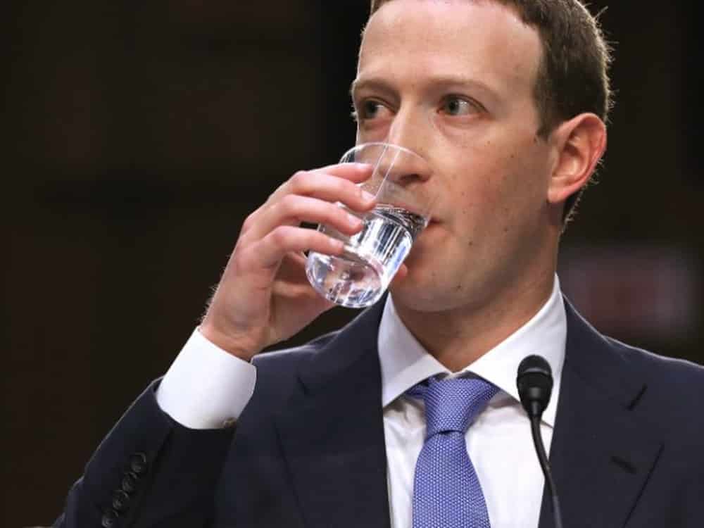 mark zuckerberg tra loi dieu tran copy