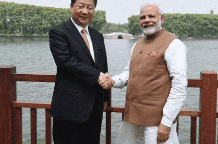 Trung Quốc-Ấn Độ hàn gắn bang giao khi Hoa Kỳ tăng cường áp đặt thuế quan