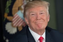 Mỹ: Thất nghiệp giảm, tỷ lệ ủng hộ ông Trump tăng cao nhất trong 11 tháng
