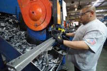 Cố vấn kinh tế của Trump: GDP Mỹ có thể tăng trưởng vượt 4%