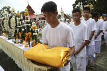 Đội bóng nhí Thái Lan đi tu 9 ngày để tri ân đội giải cứu
