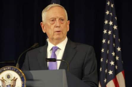 Bộ trưởng Mattis bỏ lại điện thoại, máy tính sau khi kết thúc chuyến thăm Trung Quốc