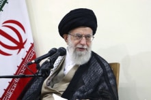 Lãnh đạo tối cao Iran kêu gọi hành động đối phó ‘chiến tranh kinh tế’