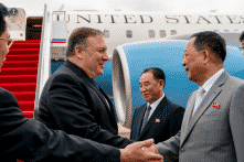 Seoul tiếc khi ông Trump chỉ thị Ngoại trưởng Pompeo hoãn công du Bắc Hàn