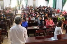 Hơn 500 giáo viên dôi dư Đắk Lắk: ‘Đôn đốc chấm dứt hợp đồng’