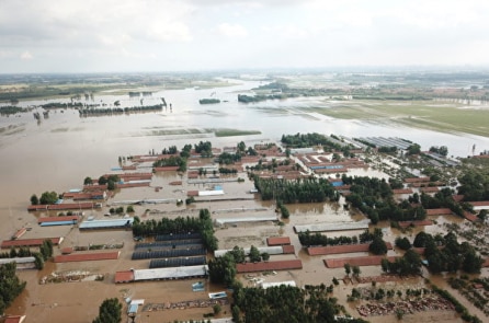 Trung Quốc: 3 đập thủy điện xả lũ, 9999 ngôi nhà bị chìm trong nước