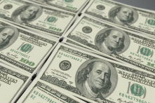 Giá USD tự do leo dốc, vượt ngưỡng 23.700 đồng