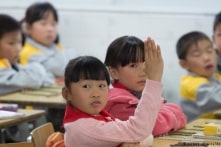 Phụ huynh Trung Quốc tức giận vì CCTV ép học sinh xem quảng cáo, Bộ giáo dục phủi trách nhiệm