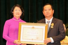 Khởi tố cựu Phó chủ tịch TP.HCM Nguyễn Hữu Tín