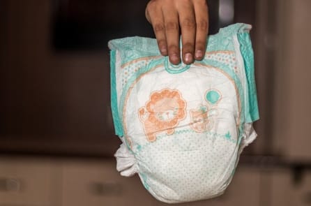 Các nhà khoa học cho rằng phân của trẻ con là 1 “kho vàng” y tế