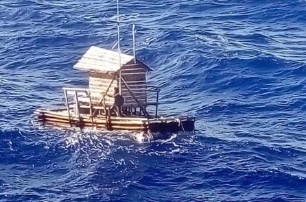 Chàng trai người Indo kể lại cách sống sót 49 ngày trôi dạt trên biển