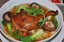 Hủ tiếu mì nước đục
