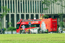 Buýt 2 tầng mui trần chỉ 7 khách/lượt: ‘Do giá cao, cần thời gian quảng bá’