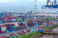 Phí logistics của Việt Nam thuộc hàng cao nhất thế giới