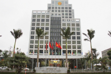 Bộ Nội vụ đang lấy ý kiến việc tuyển dụng người dưới 18 tuổi