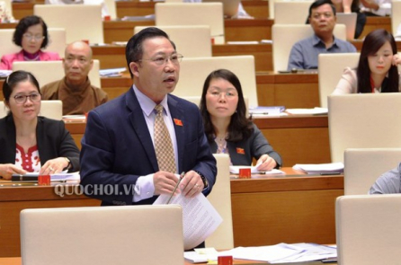 ‘Không nên xây nhà hát 1.500 tỷ khi lòng dân cả nước chưa yên’
