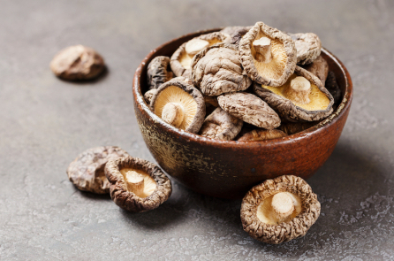 Nấm hương khô giúp bổ sung vitamin D và tốt hơn nấm tươi