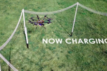 Sạc pin từ xa cho phép drone bay với thời lượng không giới hạn