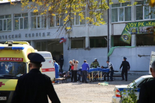Ít nhất 19 người chết trong vụ xả súng tại trường học ở Crimea