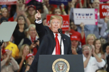 TT Trump đã làm gì để kêu gọi cử tri bầu cho Đảng Cộng hòa?