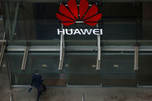 WSJ: Chính phủ Mỹ đang thuyết phục các đồng minh tẩy chay Huawei