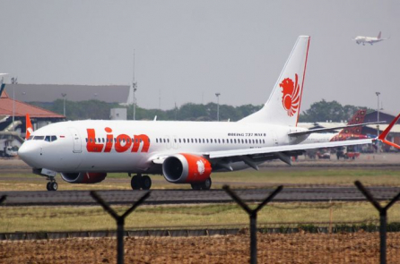 Boeing 737 của Indonesia rơi vì chức năng “an toàn” mới mà phi công không biết