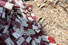 Trung Quốc gây hoang mang với mục tiêu bán 47,5 triệu thùng thuốc lá