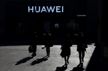 Huawei tiếp tục gặp thách thức tại Pháp và Đức