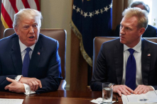 Trump chỉ định cựu CEO Boeing làm quyền Bộ trưởng Quốc phòng thay Mattis từ 1/1