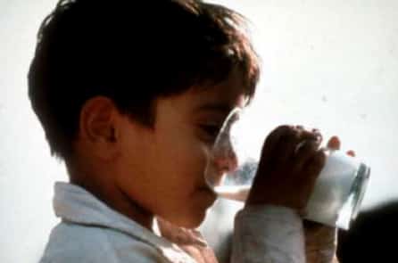 “Trị giá hóa đơn bằng… một ly sữa”