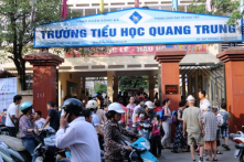 Cô giáo Hà Nội yêu cầu học sinh tát bạn 50 cái?