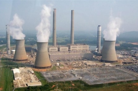 Pakistan tạm ngừng dự án điện với Trung Quốc