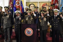 Tại sao quân đội Venezuela vẫn trung thành với Tổng thống Maduro?