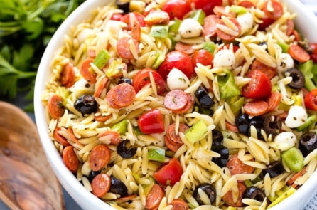 4 công thức salad đơn giản giúp bạn nạp đủ năng lượng mà không bị ngấy