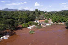 Brazil: Vỡ đập bùn thải tại mỏ sắt, hàng trăm người mất tích