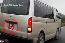 Đình chỉ công tác đại úy quân đội vì chạy lùi xe trên cao tốc