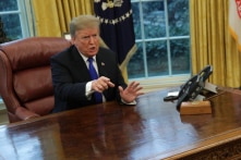 Trump chỉ trích đảng Dân chủ chặn dự luật cấm giết trẻ sơ sinh